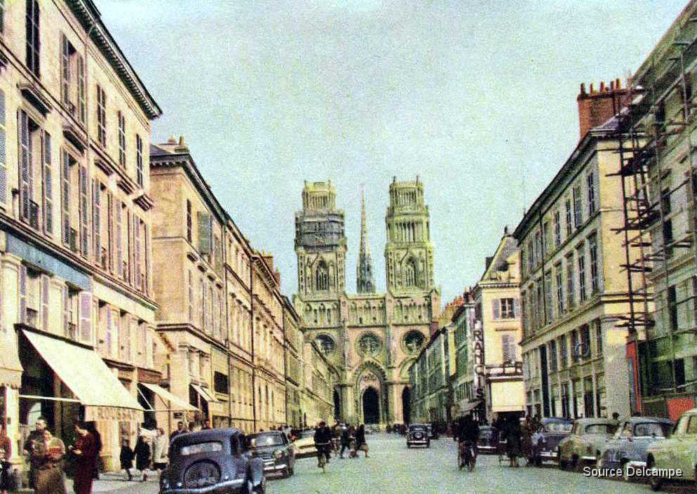 45 Orleans Rue Jeanne D Arc et la Cathedrale II.jpg